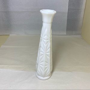 Anchor Hocking Stars Milk Glass Vase 9" Tall Vtg